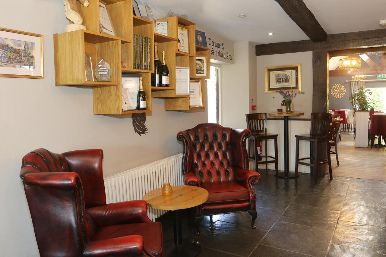 The Nags Head Hotel Montgomery Kültér fotó
